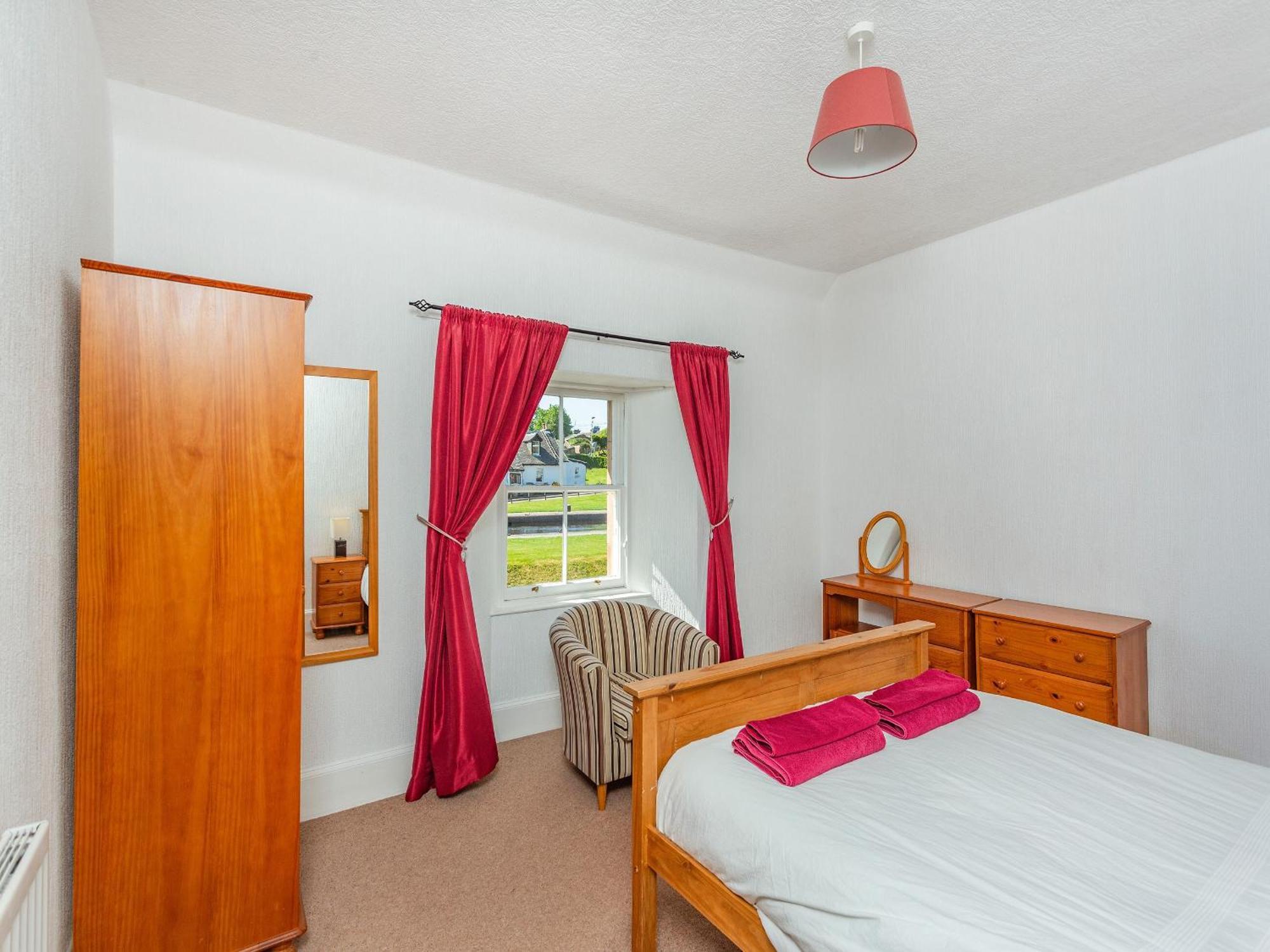 Lockview Upper Flat * Fort Augustus